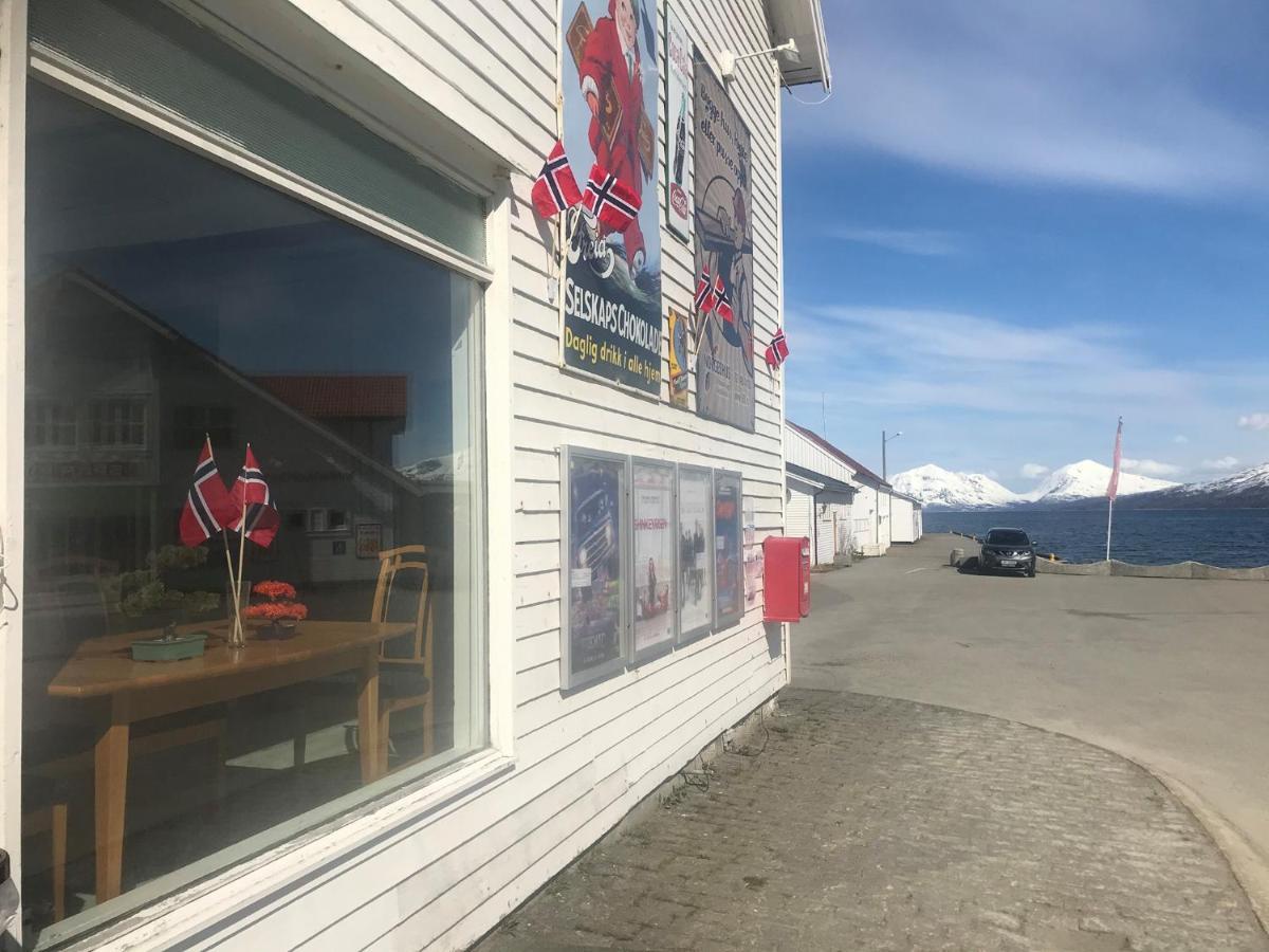 لودينغن The Old Harbour Store المظهر الخارجي الصورة